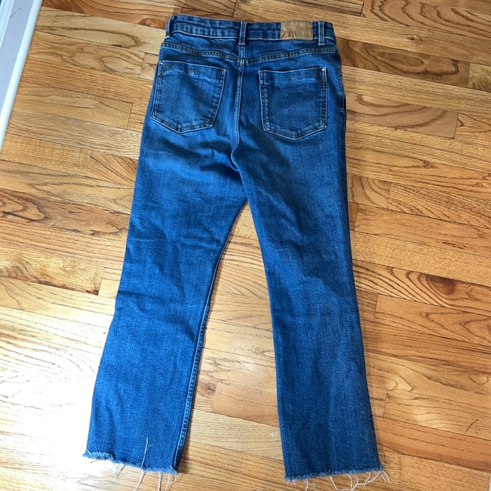 Zara jeans Sz Eur 38 USA 6.  Raw hemmed‎ - Picture 2 of 5